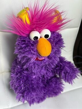 Sesame Place Honker Purple
Monster Plush Stuffed Toy